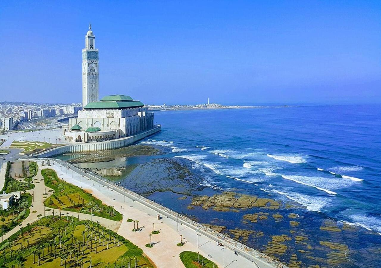 Luxury Downtown Apartment Of 80M2 In Front Of Hassan 2 Mosque And Sea From Family , Pour Famille , Interdit Couples Araabic Non Marie, Forbidden Unmarried Araabic Couples Basement Car Park Casablanca Zewnętrze zdjęcie